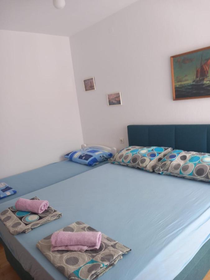 Apartment Mladen Hvar Town Buitenkant foto